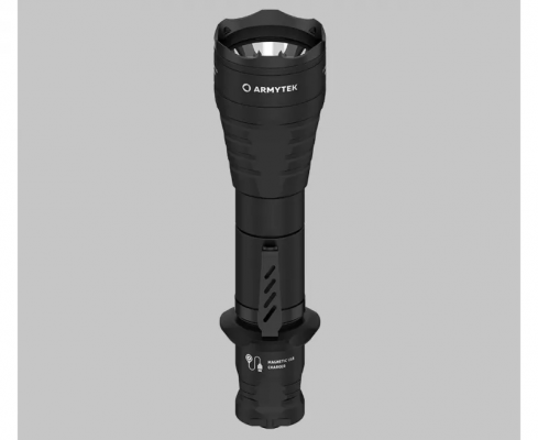 Фонарь Armytek Predator Pro Magnet USB XHP35 HI 1500 lm свет белый